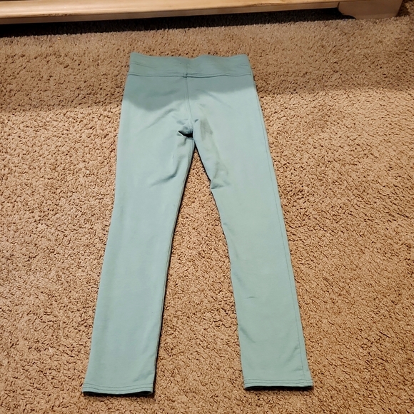 Cute! Jegging type pants for little girls. Size 8. Worn once! - Picture 4 of 4